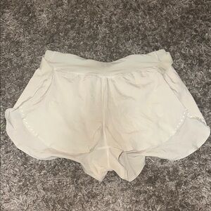 Lululemon Fast and Free HR Cream Shorts